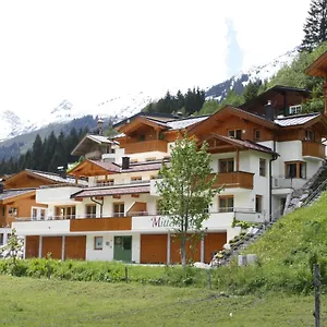 Chalet Modern In Hinterglemm With Garden