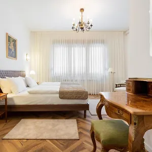 Nobel Boutique 3* בוקרשט