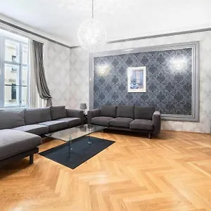 Appartement Carlton, Vienne