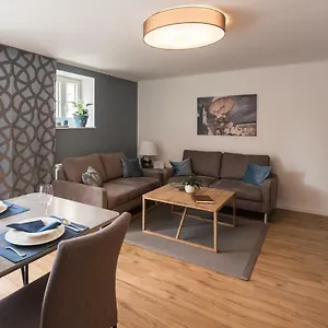 apartment-villa-leopoldskron.saalbachhinterglemmhotels.com/